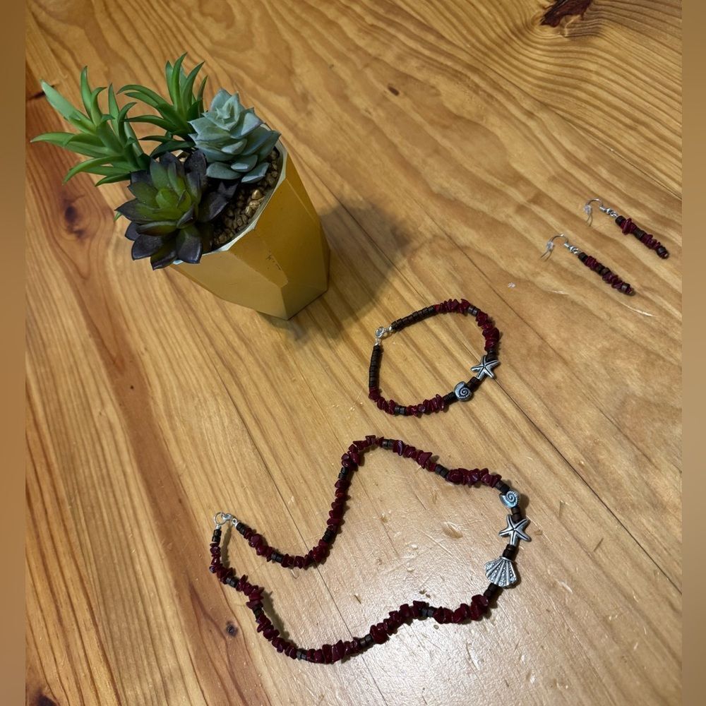 Garnet Color Seashell Beaded Natural Artisan Necklace 8” with Bracelet/Earrings